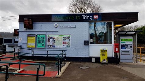 overhaul  tring station set   news news railpage