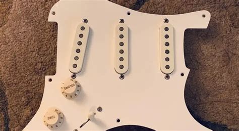 noiseless strat pickups   hum  stratocaster sound