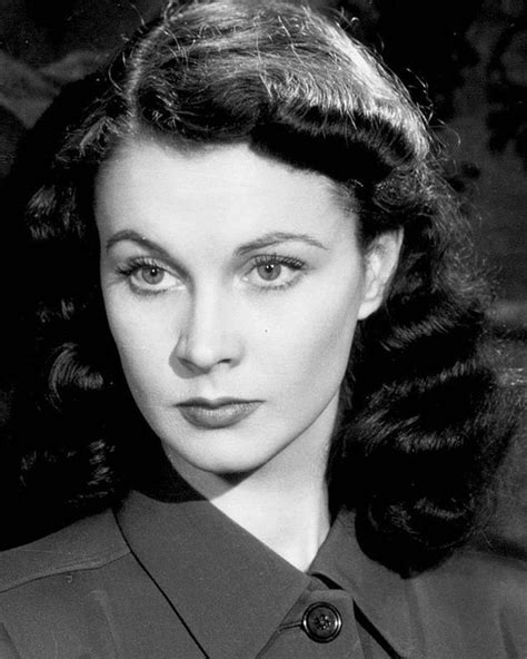 30 Stunning Black And White Portraits Of Beautiful Vivien Leigh