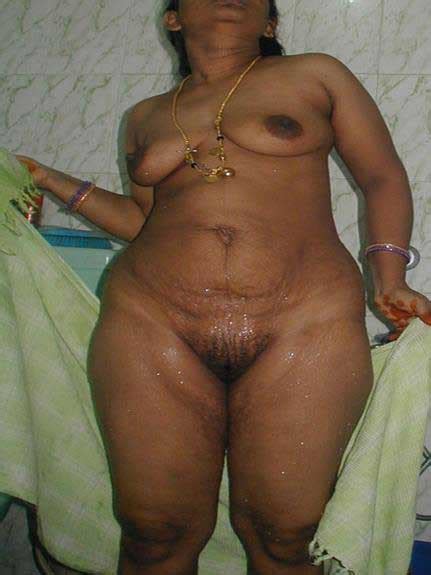 nude chut me indian village aunty ki bath wali leaked photos enjoy kare