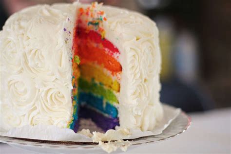religious baker who refused to make a wedding cake for gay couple