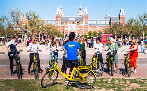 amsterdam comprehensive guided bike  headout