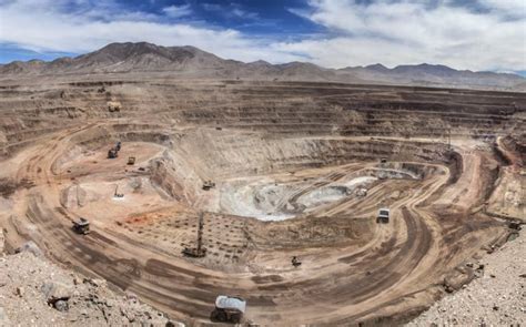 chile s copper output down in 2019 on declining grades mining