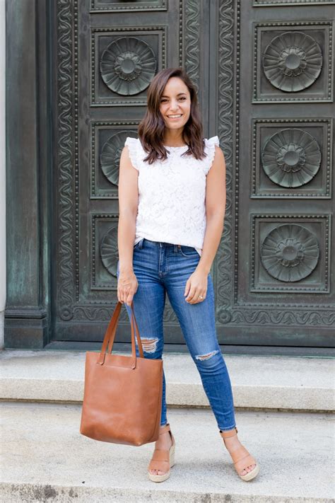 simple ways to dress up a pair of jeans pumps and push ups