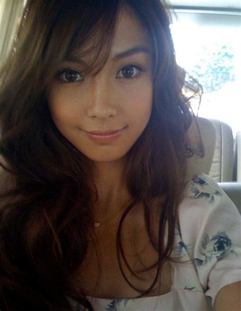 Enticing Asian Girls That Will Make You Smile From Ear To