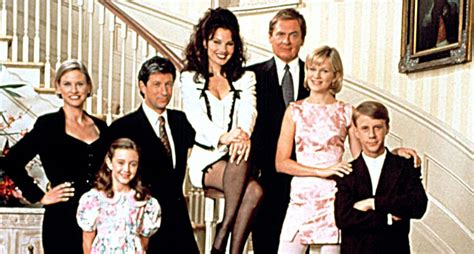 cast of the nanny how much are they worth now fame10