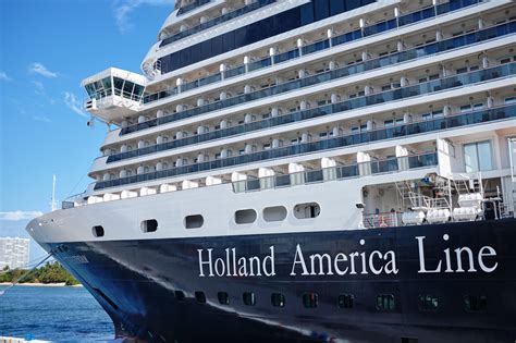 holland america  cruise ship dedication  streamed  blackmagic design workflow
