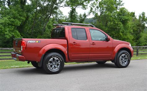 nissan frontier   guide auto