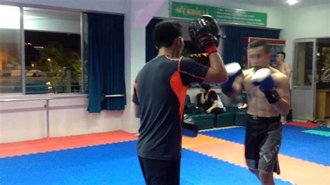 Training Boxing With Our Coach In Boxing Saigon Club Youtube