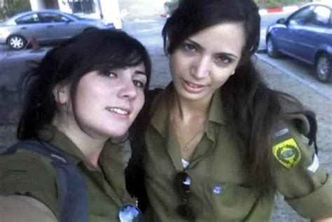 warhistory beautiful female soldiers of israeli defence