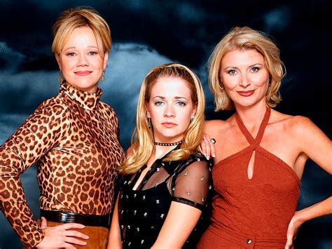 Where Are They Now The Cast Of Sabrina The Teenage Witch Obsev 254