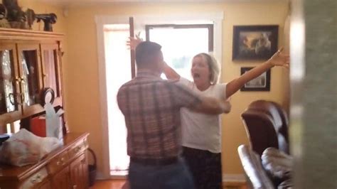 mom can t stop screaming when army son surprises her at