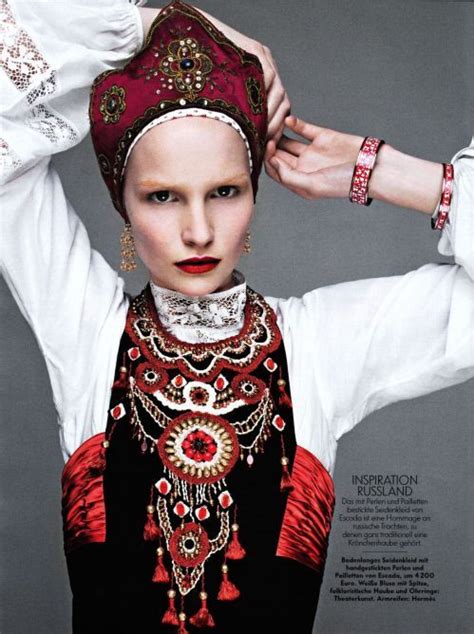 russian outfit Высокая уличная мода Христианки Фольклорный стиль