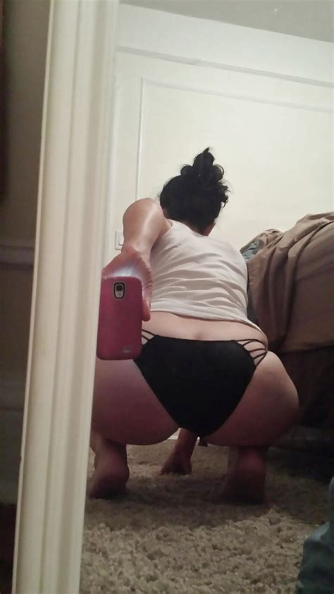 Selfie Of My Big Fat Booty Freakden