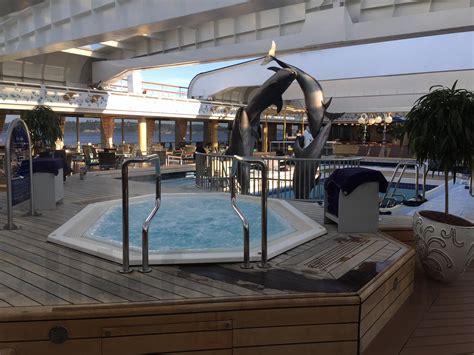 zaandam lido deck hal cruiser information