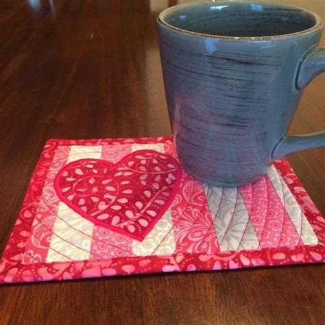 valentines mug rug pattern craftsy mug rug patterns mug rugs