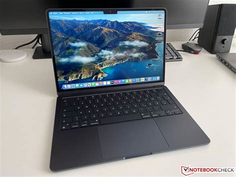 apple macbook air   arrived initial impressions