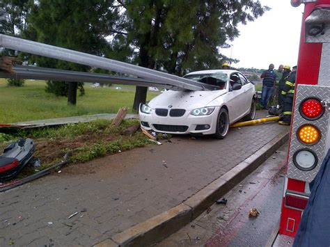 unfall zahnriemen auto