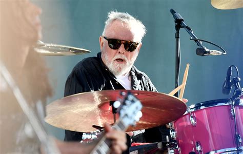 queen s roger taylor releases political new solo single
