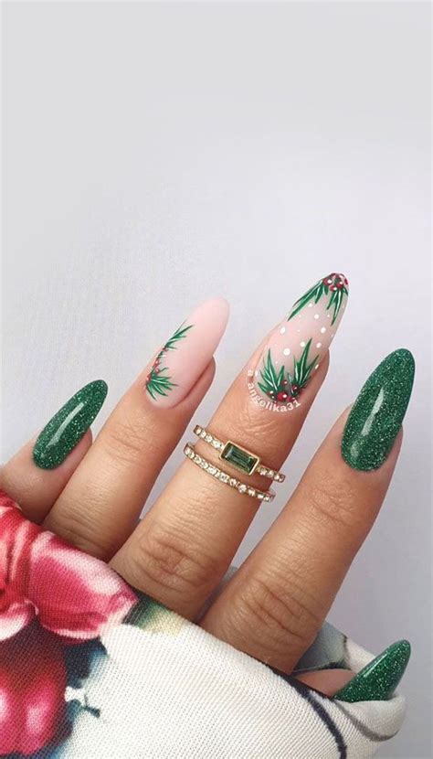 stylish festive nail designs holly christmas green nails
