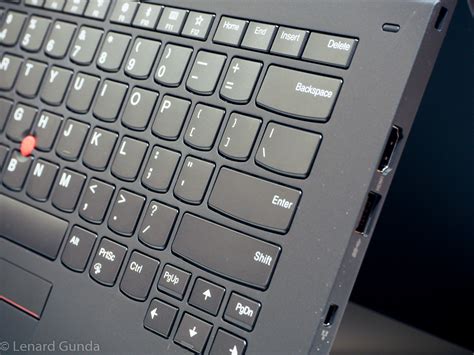 yoga  gen keyboard close  lenardgundacom