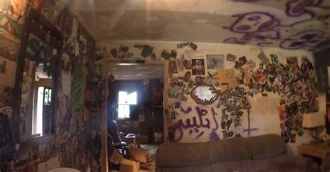 these pictures of the house of a self proclaimed satanist
