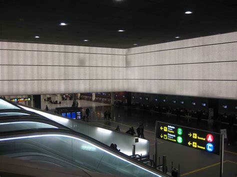 barcelona airport building  ricardo bofill architect  architect