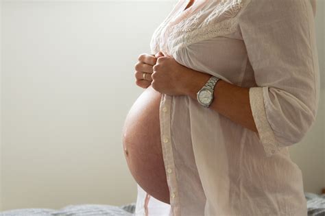 zwangerchap fotograaf  groningen karijn fotografie