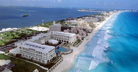 Couples Holidays In Cancun On The Yucatan Peninsula
