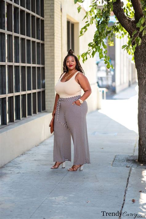 Perfect And Stylish Trendy Curvy Plus Size Model Plus Size Pants For