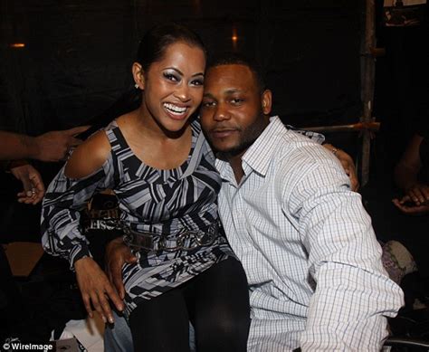 keshia knight pulliam s estranged husband believes the cosby show star was cheating on him with