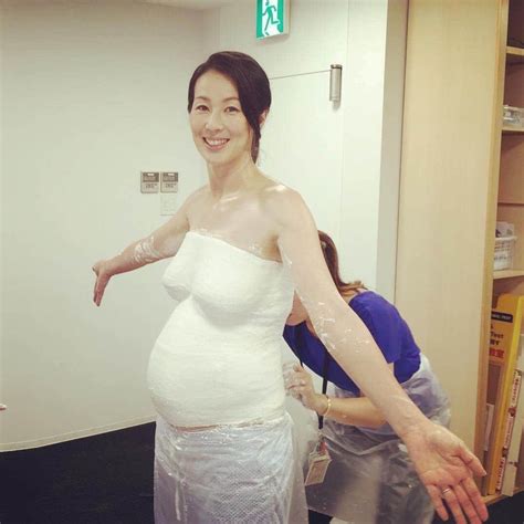 浦田聖子さんのインスタグラム写真 浦田聖子instagram 「 Keepabreast 💟 乳がん予防 乳がん撲滅 これから