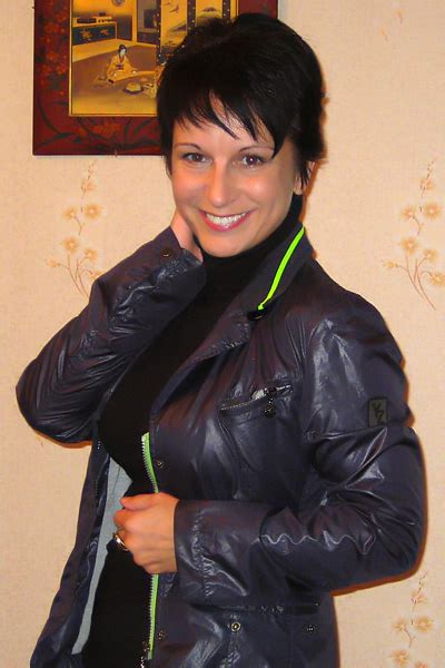 meet beautiful russian woman inna 50