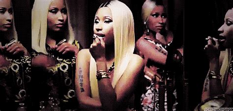 Nicki Minaj Collection S Find And Share On Giphy