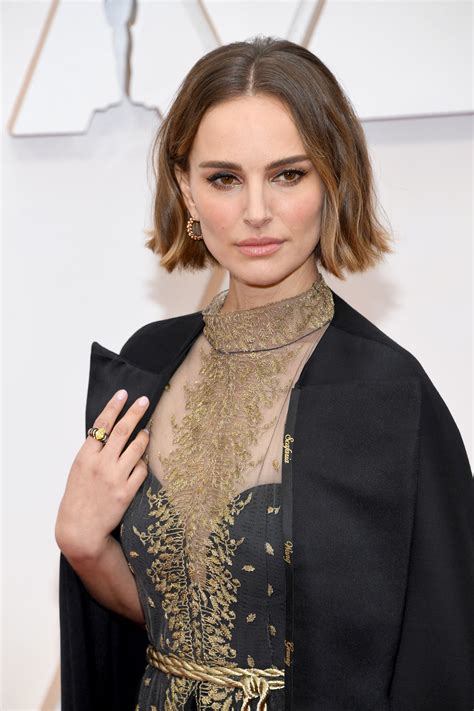 Oscars 2020 Natalie Portman’s Gown Featured The Names Of Snubbed