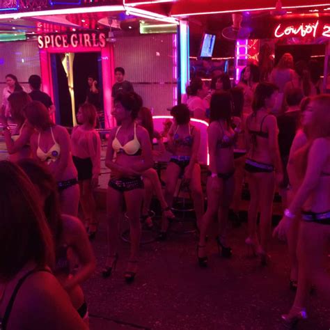 Top 10 Gentlemen Clubs In Bangkok A Farang Abroad