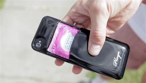 Playa Case Iphone Accessory Discreetly Hides Your Condoms