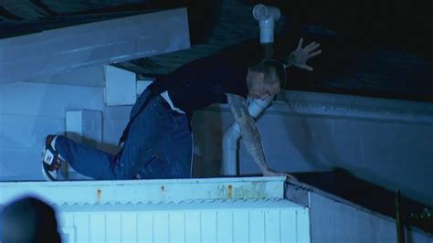 Suspect In Se Portland Adult Store Robbery Caught On Roof