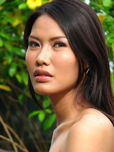 filipina beauty model diane santos shot at ayala westgr… flickr
