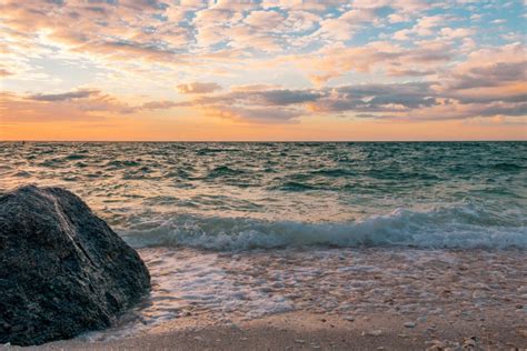 Безплатна снимка плаж море крайбрежие пясък рок океан хоризонт