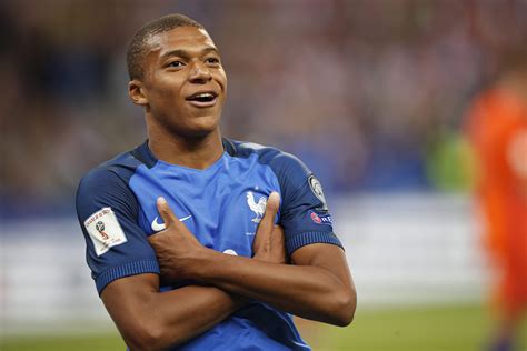 psg hoping kylian mbappe   link  champions league success   indian express