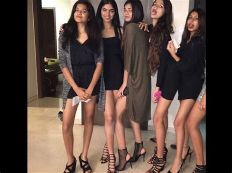 Khushi Kapoor New Hot Party Pictures With Friends Sridevi