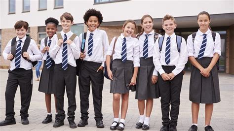 hertfordshire secondary school places schools increase intake  place shortage bbc news