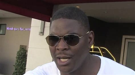 keyshawn johnson accused of knocking up side chick during marriage key