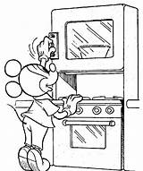 Mouse Cooking Coloring Mickey Cake sketch template