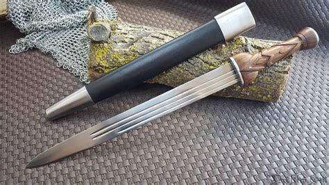 early scottish dirk functional daggers  relikscom