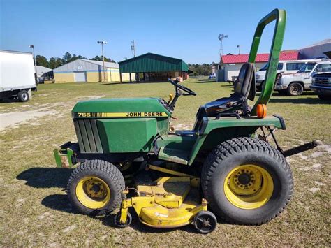 john deere  tractor   mowing deck south auction