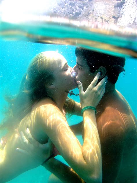 underwater romance 2 gianni cumbo flickr
