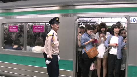 電車でおっぱいをくっつけてきた女性 kiishi gaku
