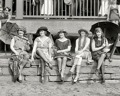 style in the jazz age 20 vintage photos show beautiful